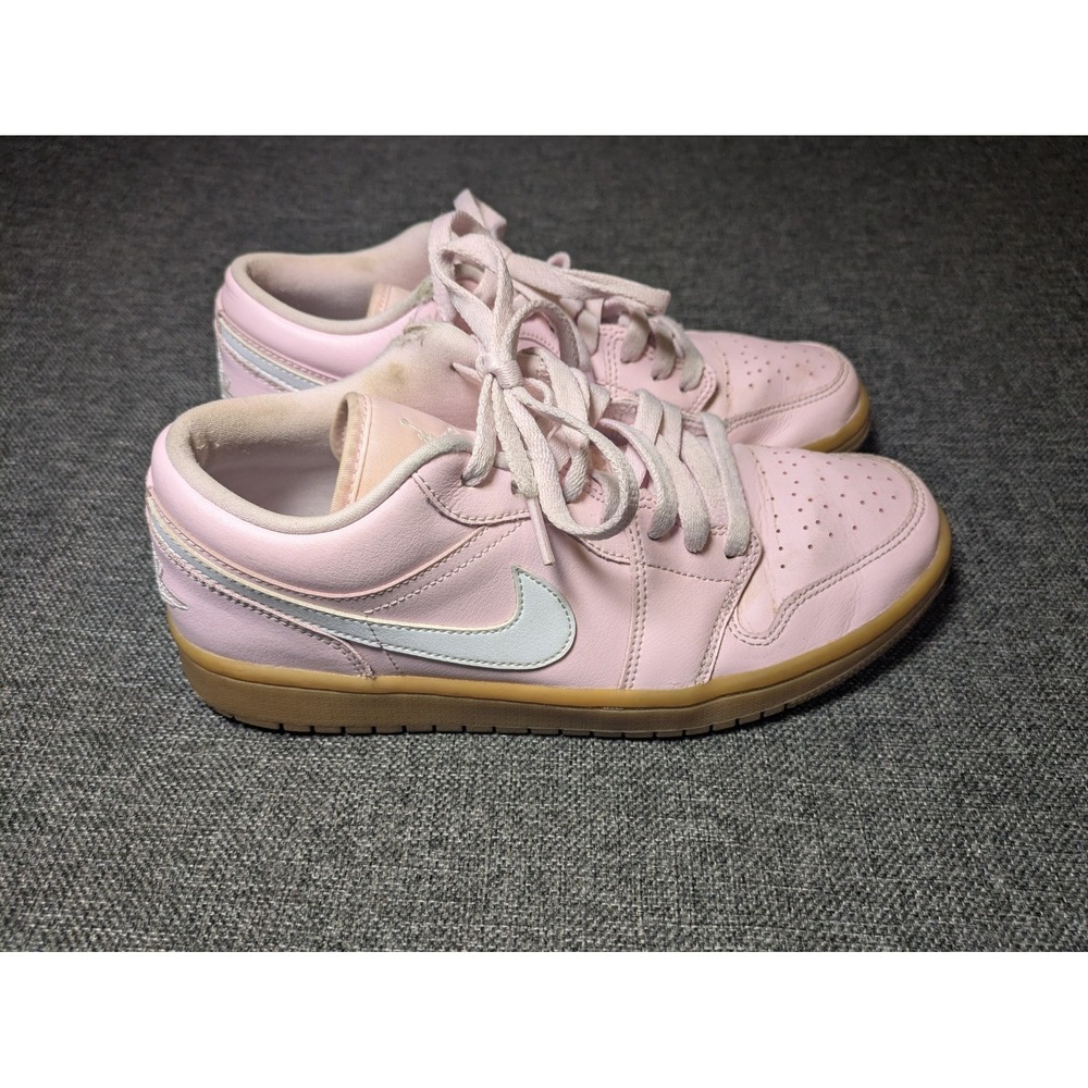 Nike Air Jordan 1 Low Sneaker Women's‎ Sz 10 Arctic Pink White Gum DC0774-601